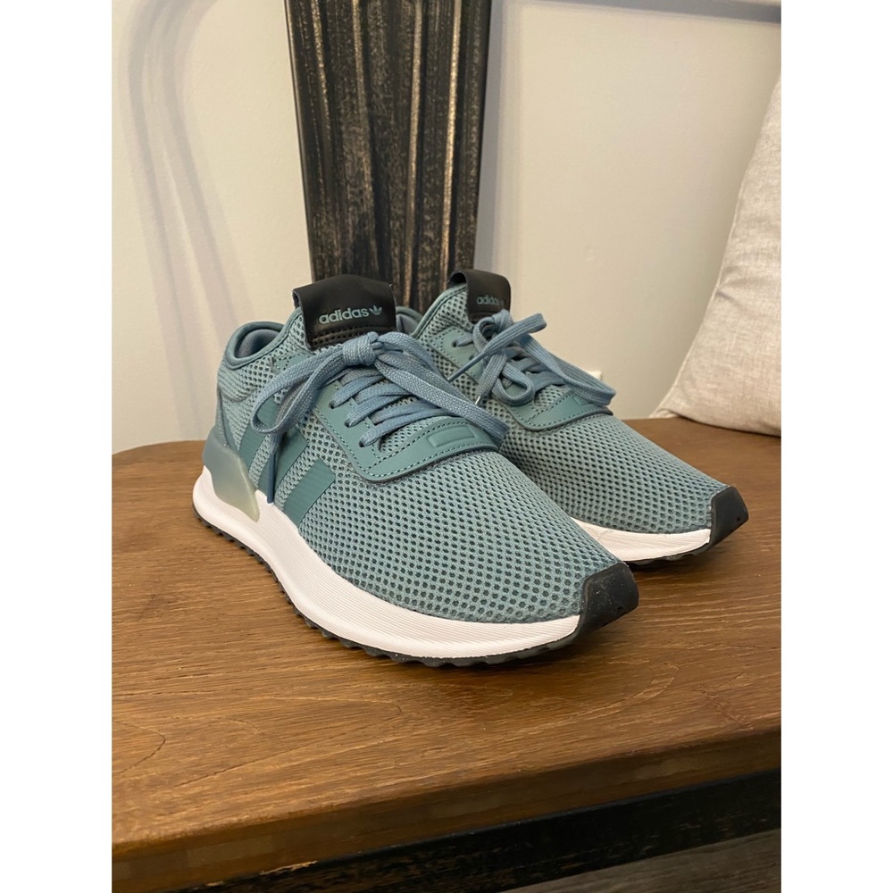 BRAND NEW - Adidas U Path X Shoes